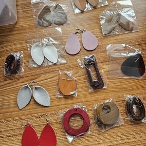 Earrings Bundle ( all shown in photos)